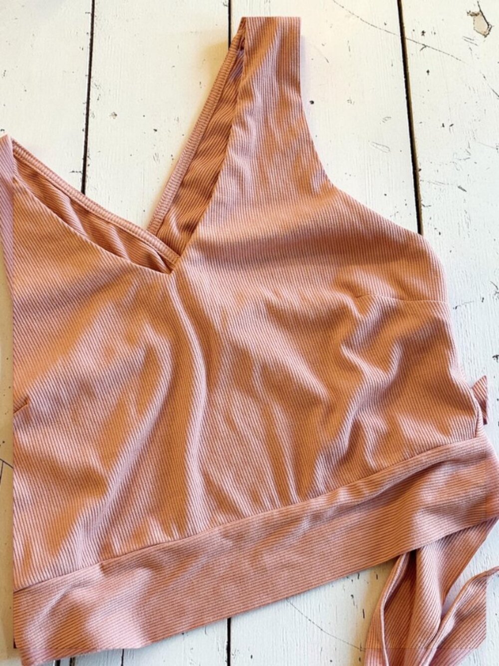 ILLA ILLA Ribbed Wrap Tie Back Crop Top Peachy Blush Size Large - Picture 4 of 9